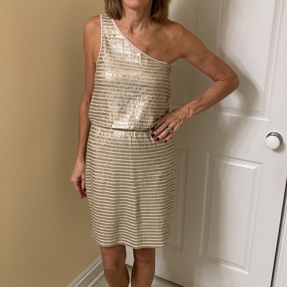 Tart boutique Brand one shoulder sparkle dress M